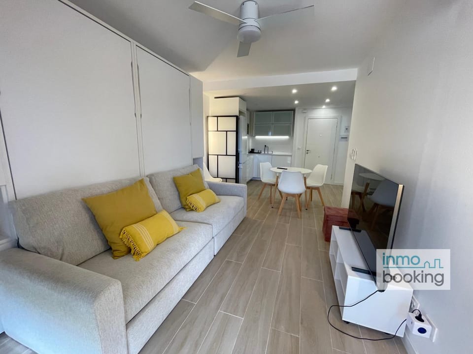 Sun Beach Novelty 1 , climatizado, piscina Apartment in Salou