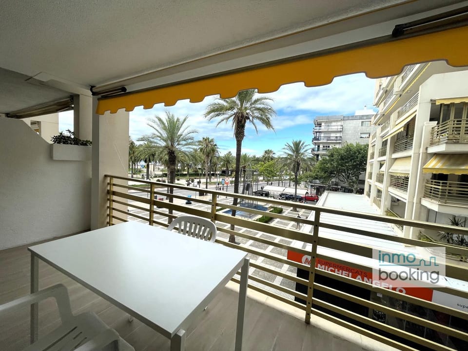 Sun Beach Novelty 1 , climatizado, piscina Apartment in Salou