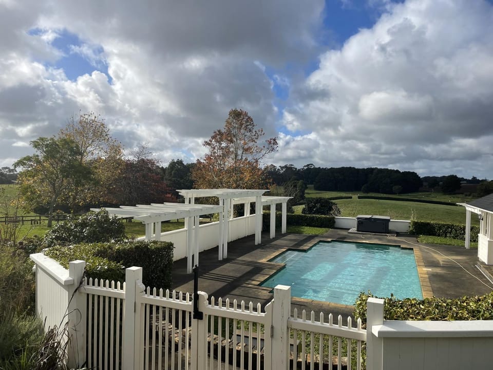 The Loft at Henton Lodge Bed and Breakfast in Waikato