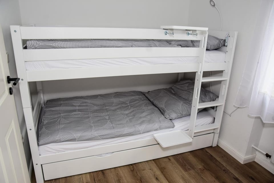Bed, Photo of the whole room, Bedroom, bunk bed
