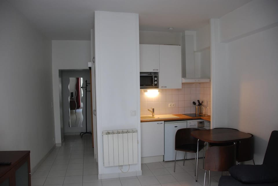 Charming studio Paris City Center - Maubert Mutualité Apartment in Paris