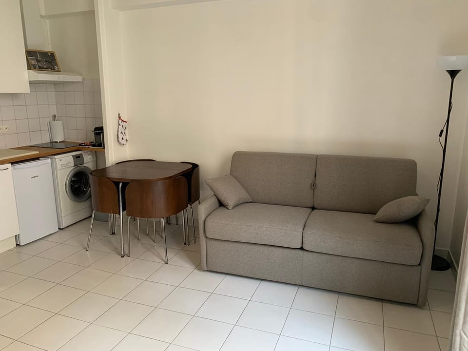 Charming studio Paris City Center - Maubert Mutualité Apartment in Paris