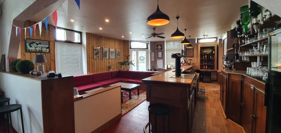 Living room, Lounge or bar, Seating area