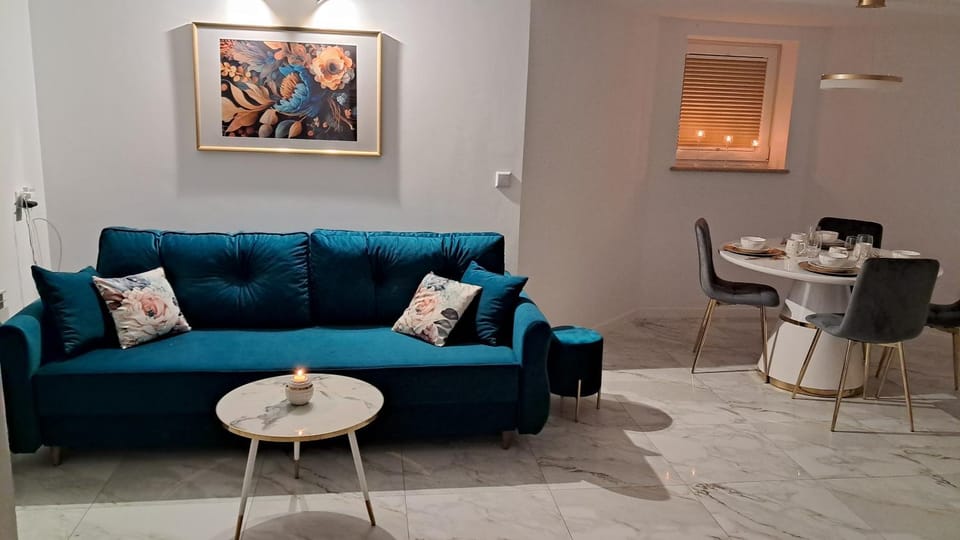 Apartament Pszczółka z ogrodem Apartment in Poland