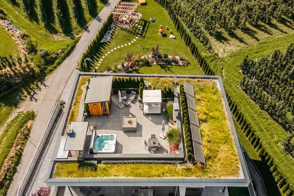 Hot Tub, Sauna, View (from property/room), sunbed