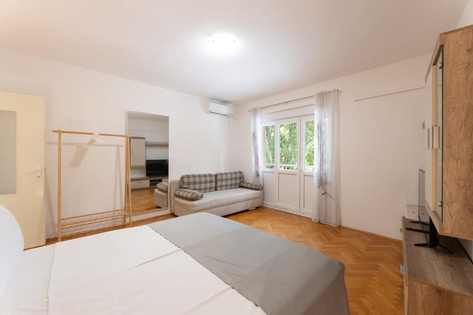 Apartment Central to Beach & Old town Apartment in Split
