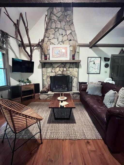 Treetop Cabin Cabin in Tennessee