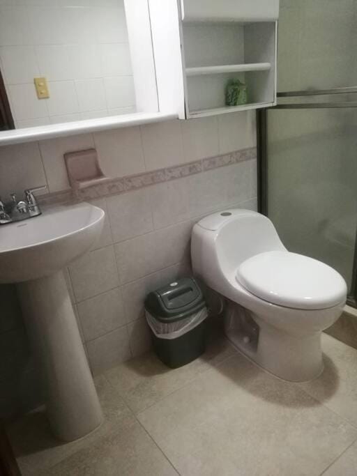 Apartamento en Edificio Bello Mar Apartment in Magdalena, Colombia
