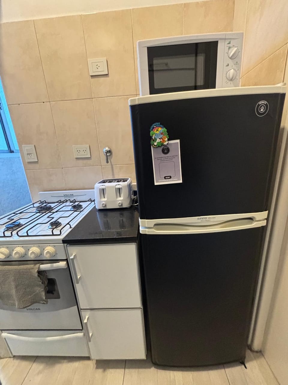 microwave, oven, toaster, kitchen