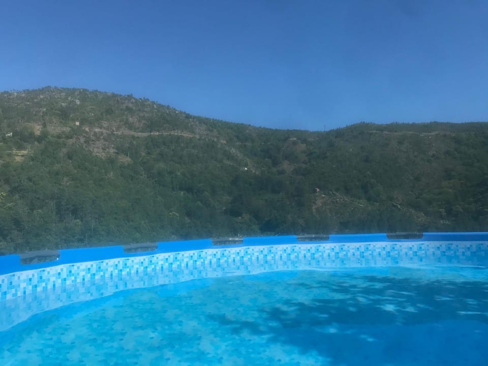 Casa do Meio da Vila Country House in Portugal