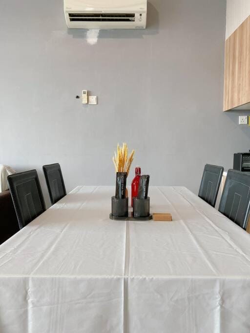 08# Comfy Muji Suites - MountAustin, JB Apartment in Johor Bahru