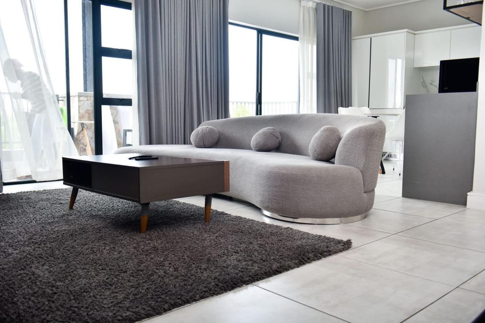 Feelathome Apartment in Sandton