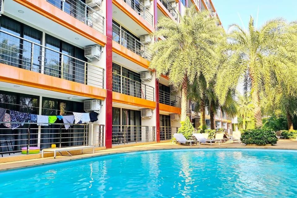 Новая квартира с выходом к бассейну Apartment in Mai Khao