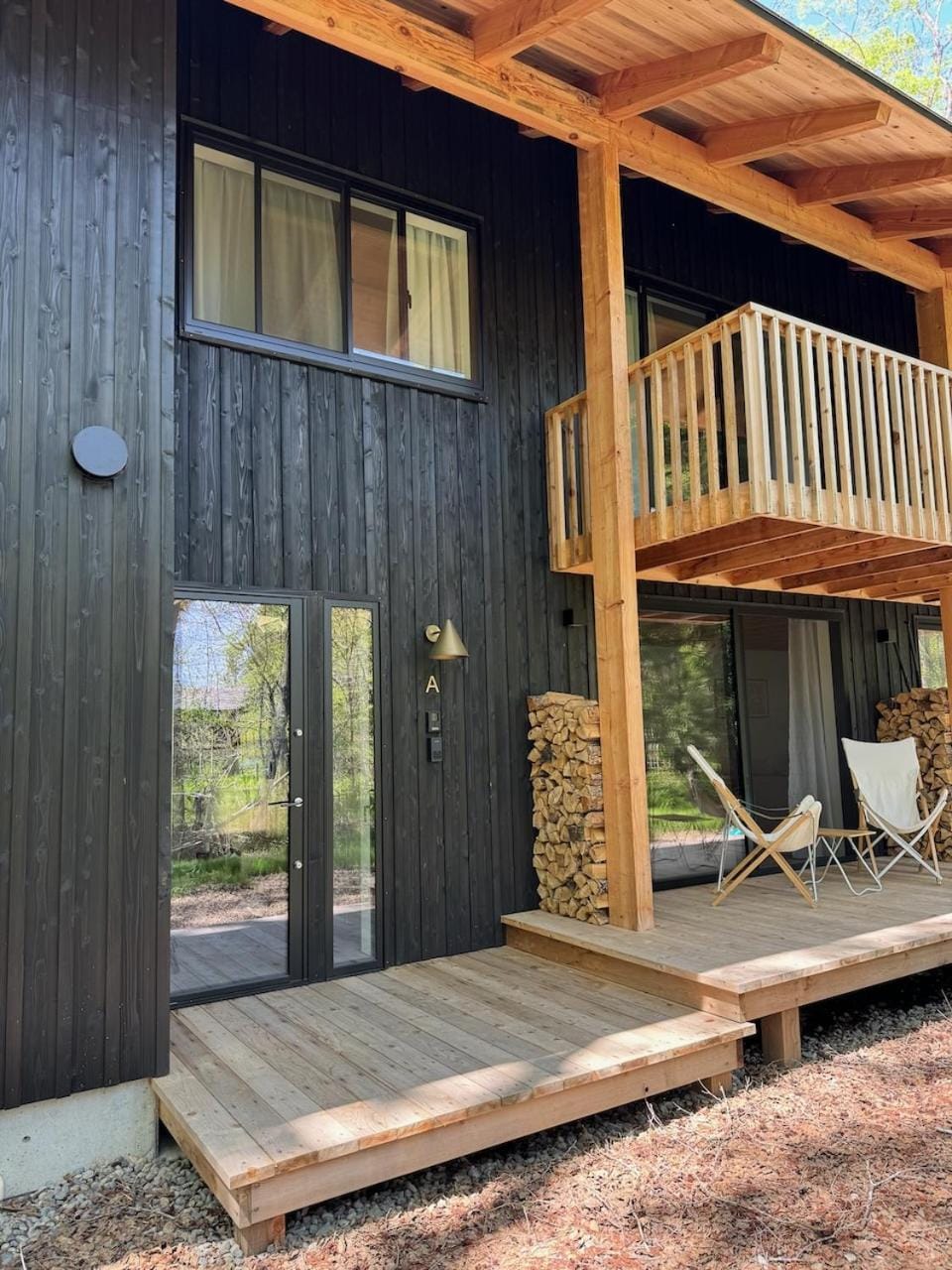 Nojiri House - Ski and Lake House in Nagano Prefecture