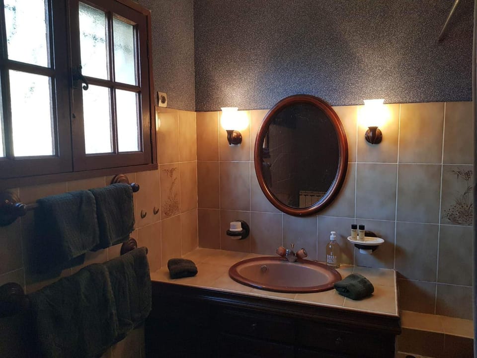 Shower, Bathroom, Bath, heating