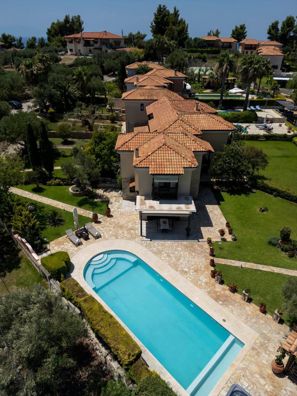 Eco Stone Villa with Private Pool and Jacuzzi Villa in Halkidiki