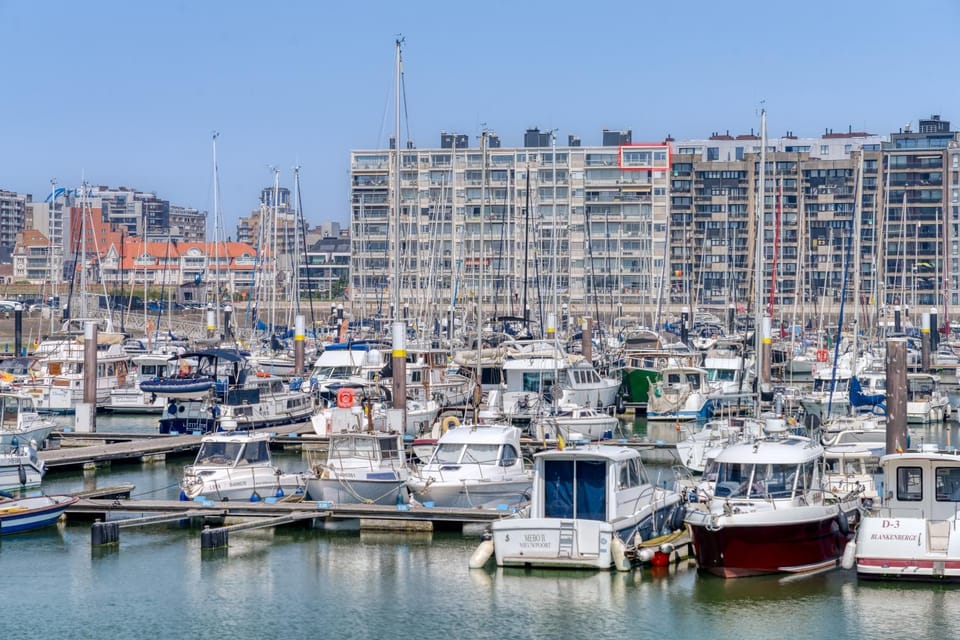 Day, Natural landscape, Activities, City view, Sea view