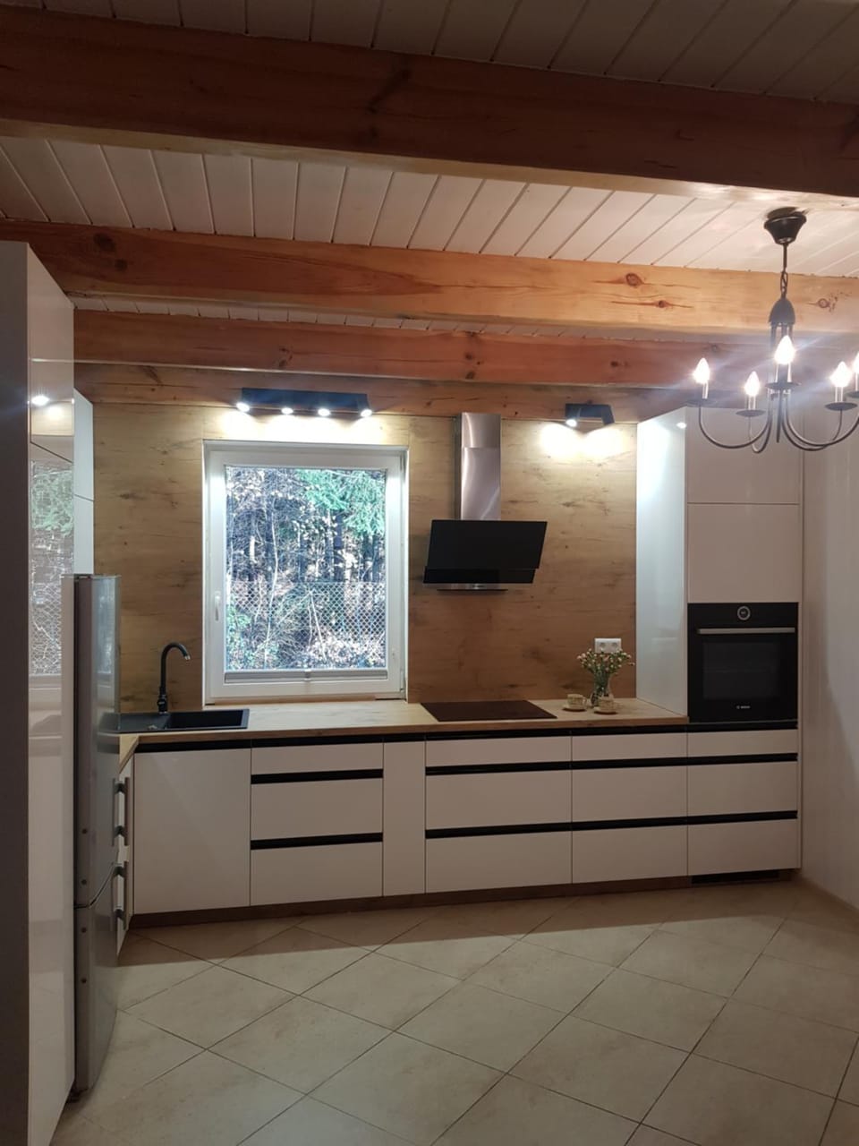 Kitchen or kitchenette, pet friendly, stove