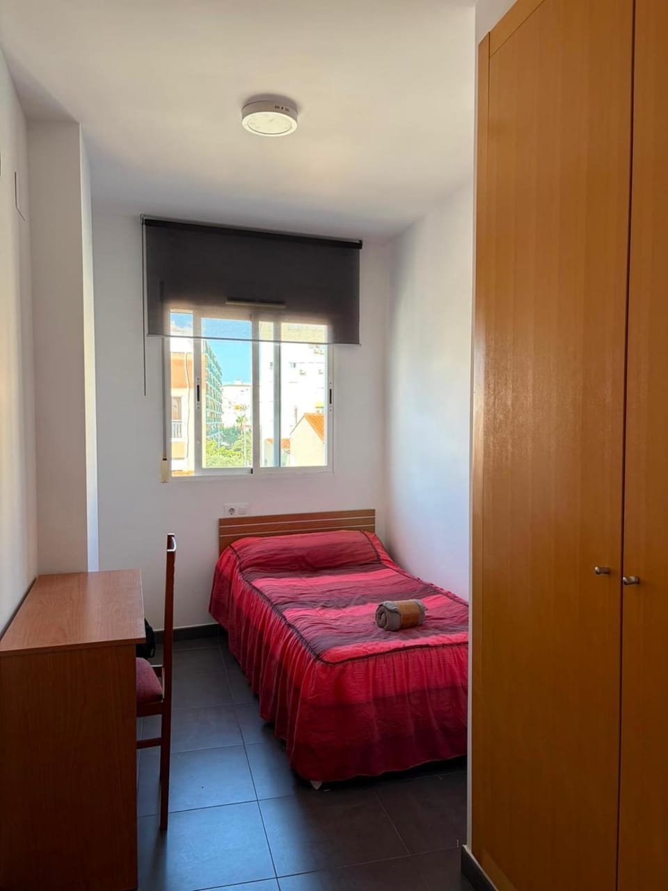 Apartamento de 2 dormitorios Solo familias Apartment in Gandia