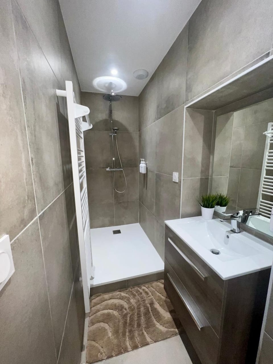 Studio cosy cœur de ville Apartment in Auvergne-Rhône-Alpes