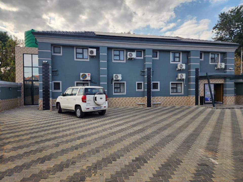 Property building, Parking
