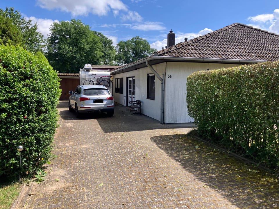 Property building, Parking