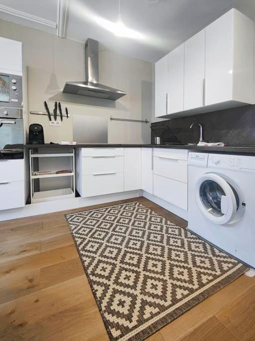 L'Haussmannien Moderne - Centre-ville - Elégant Apartment in Mulhouse