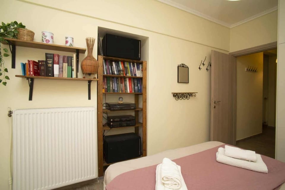 Bed, Library, Bedroom