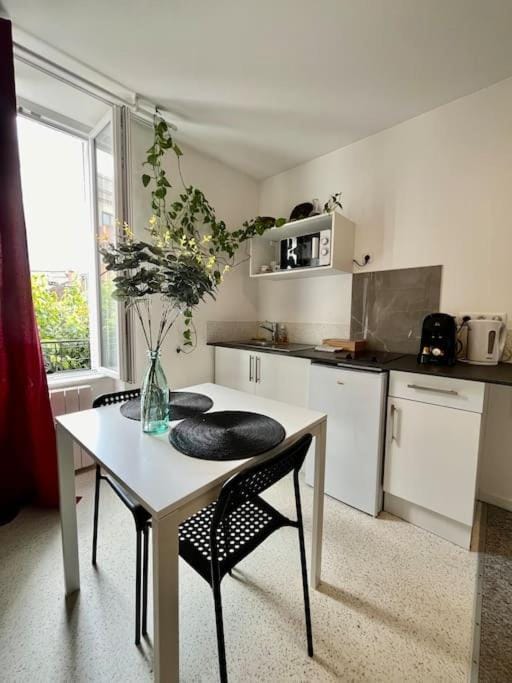 Studio 2 Rue Théodore Bac - DABNB Apartment in Limoges