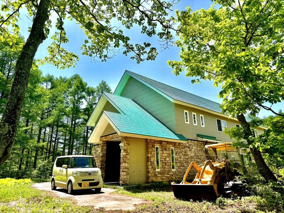 Property building, Spring, Natural landscape