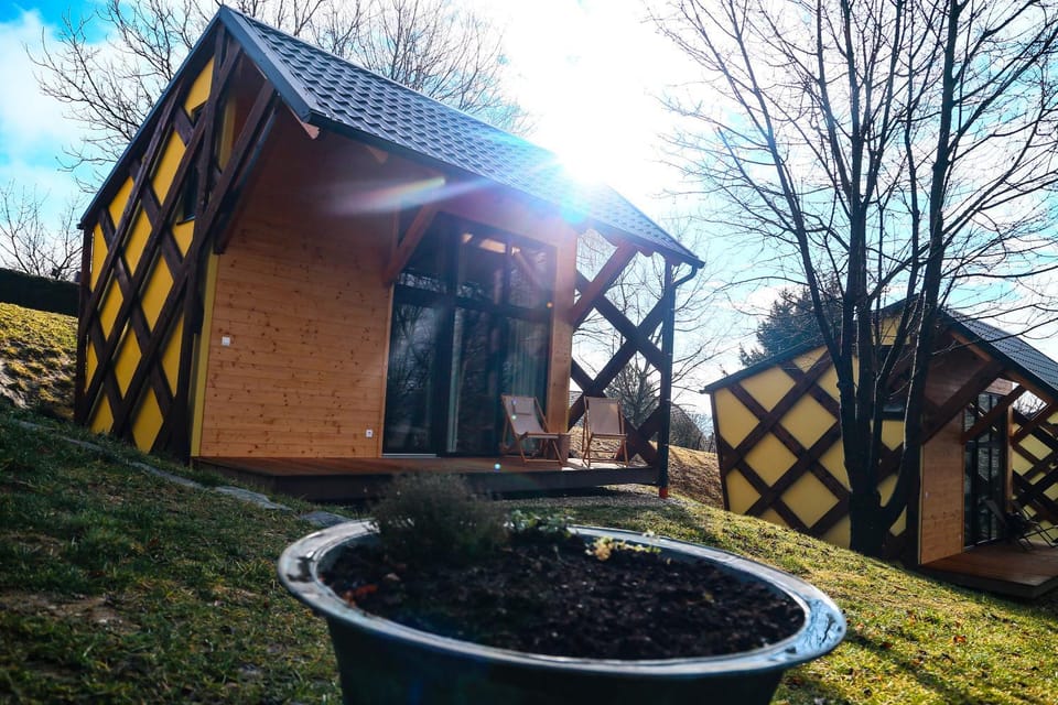 Glamping Kr'Bee House in Slovenia