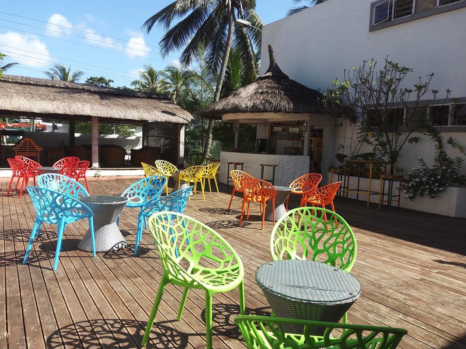 Patio, Lounge or bar