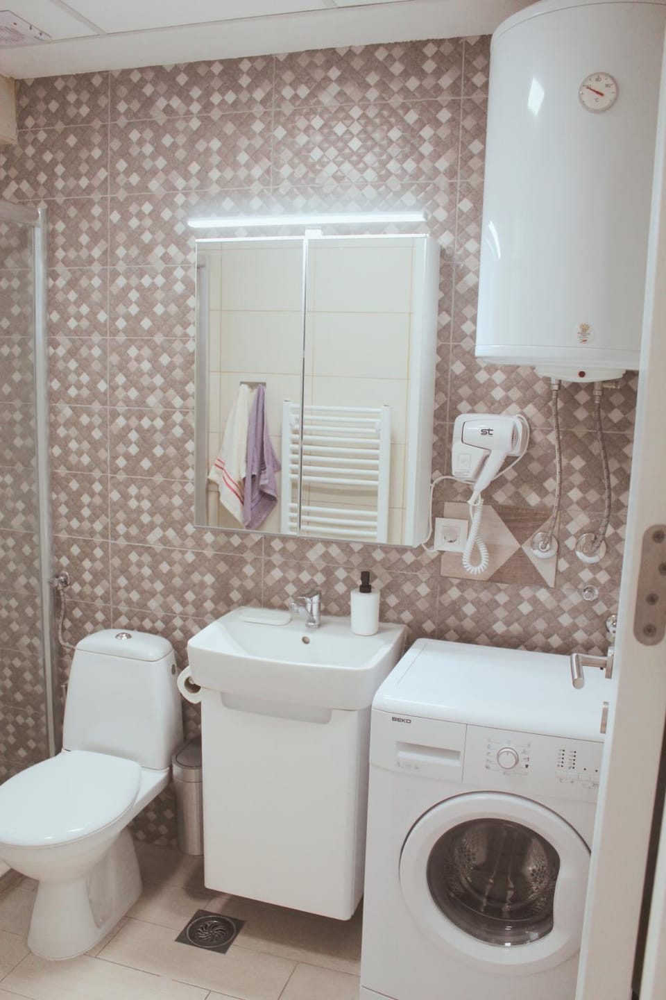 Toilet, Bathroom