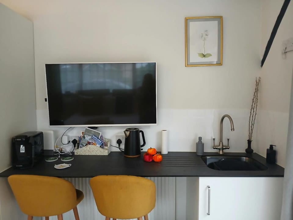 Coachmans Rest with free parking, kingsize or two single beds Apartment in Sandwich