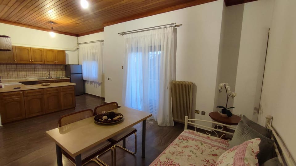 Medusa Myrina Luxury Apartments 2nd Floor Apartment in Decentralized Administration of the Aegean