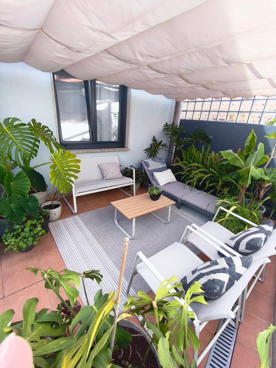 Piso a pie de playa con terraza exclusiva Apartment in O Morrazo