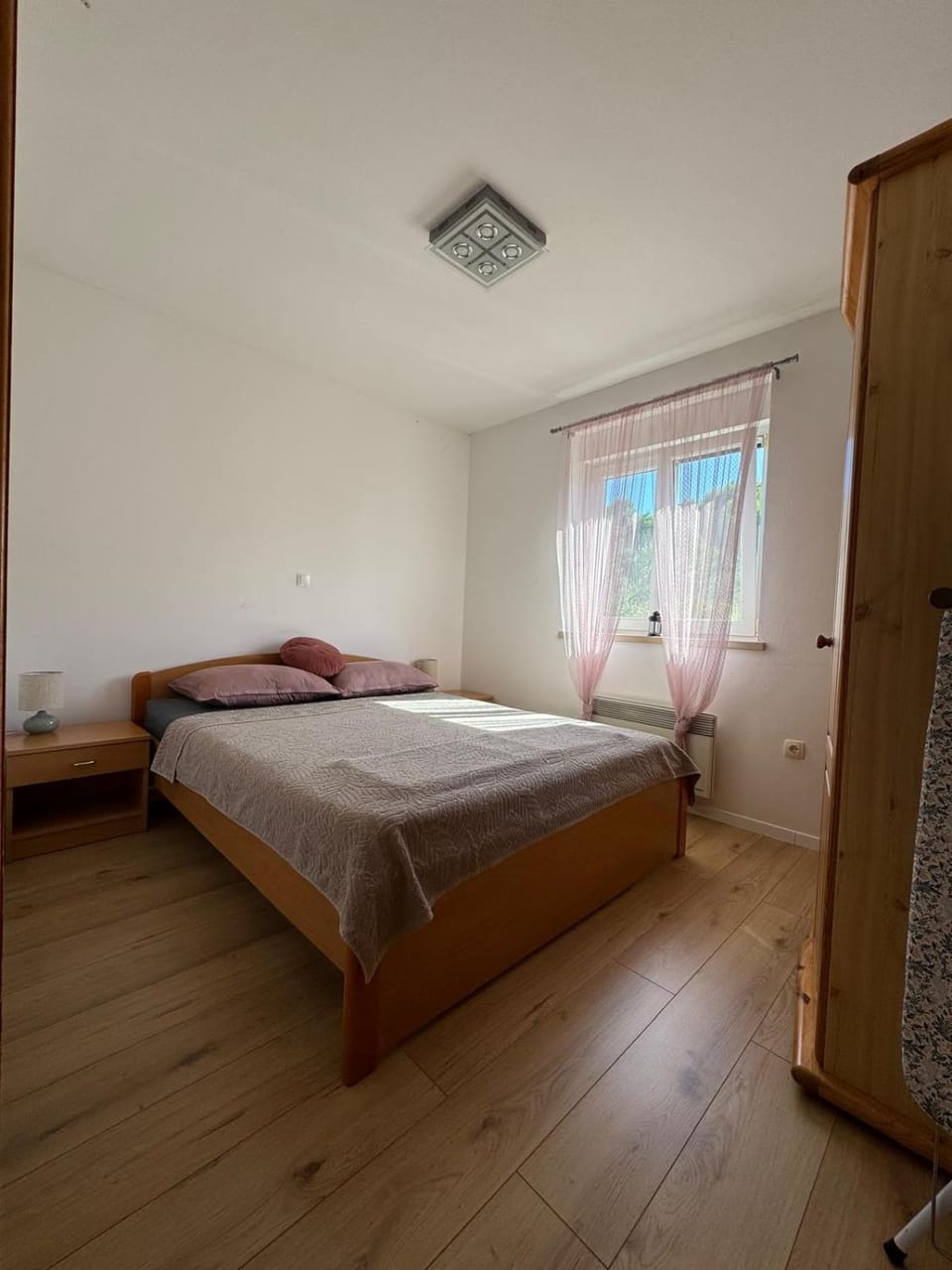 Bed, Bedroom, wardrobe