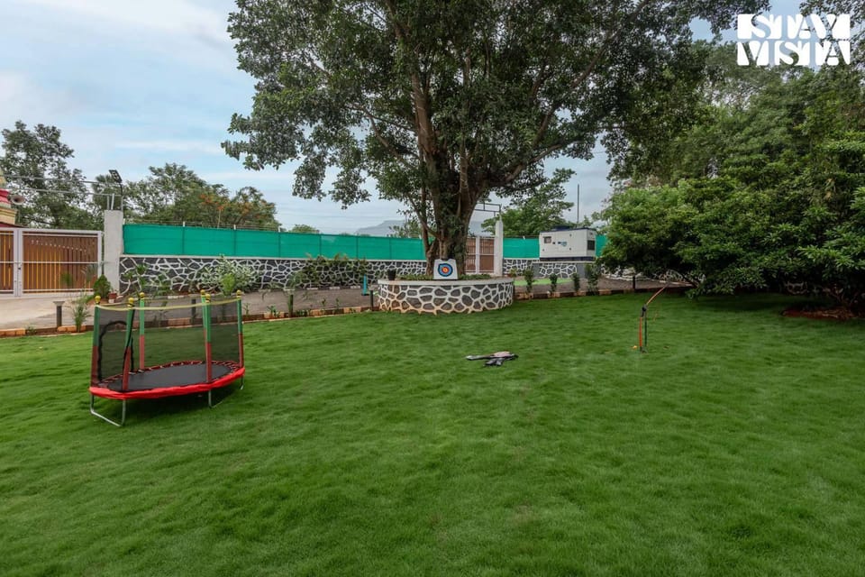 Garden, Garden view