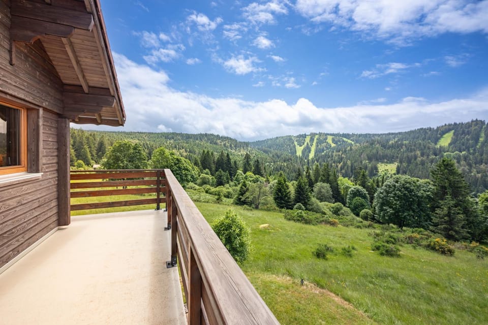 Day, Natural landscape, View (from property/room), Balcony/Terrace, Mountain view