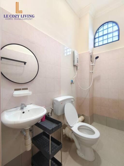 Toilet, Bathroom