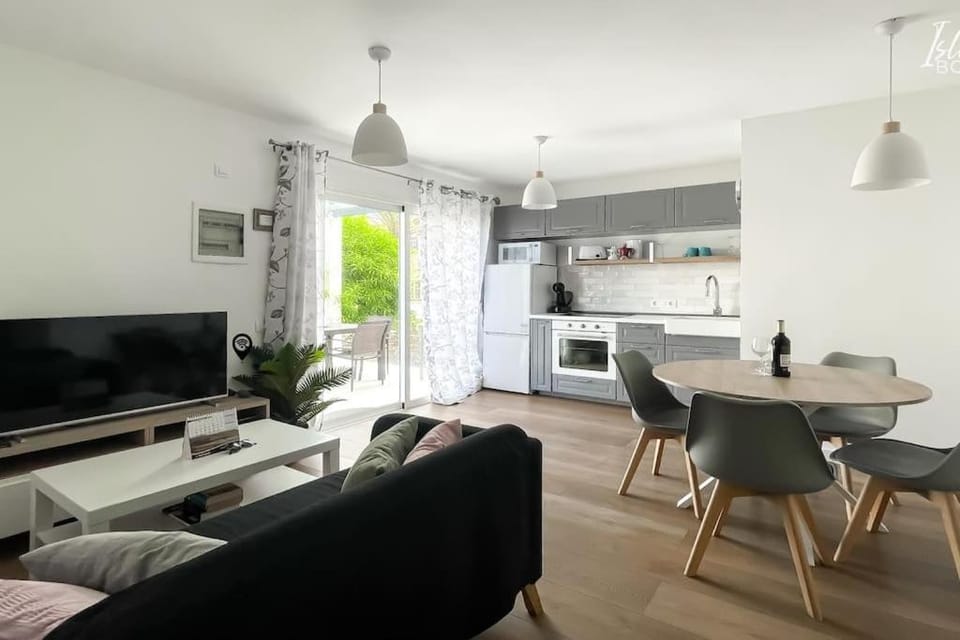 B-Rent Alisios 51 "Crispy sunny" Apartment in Corralejo
