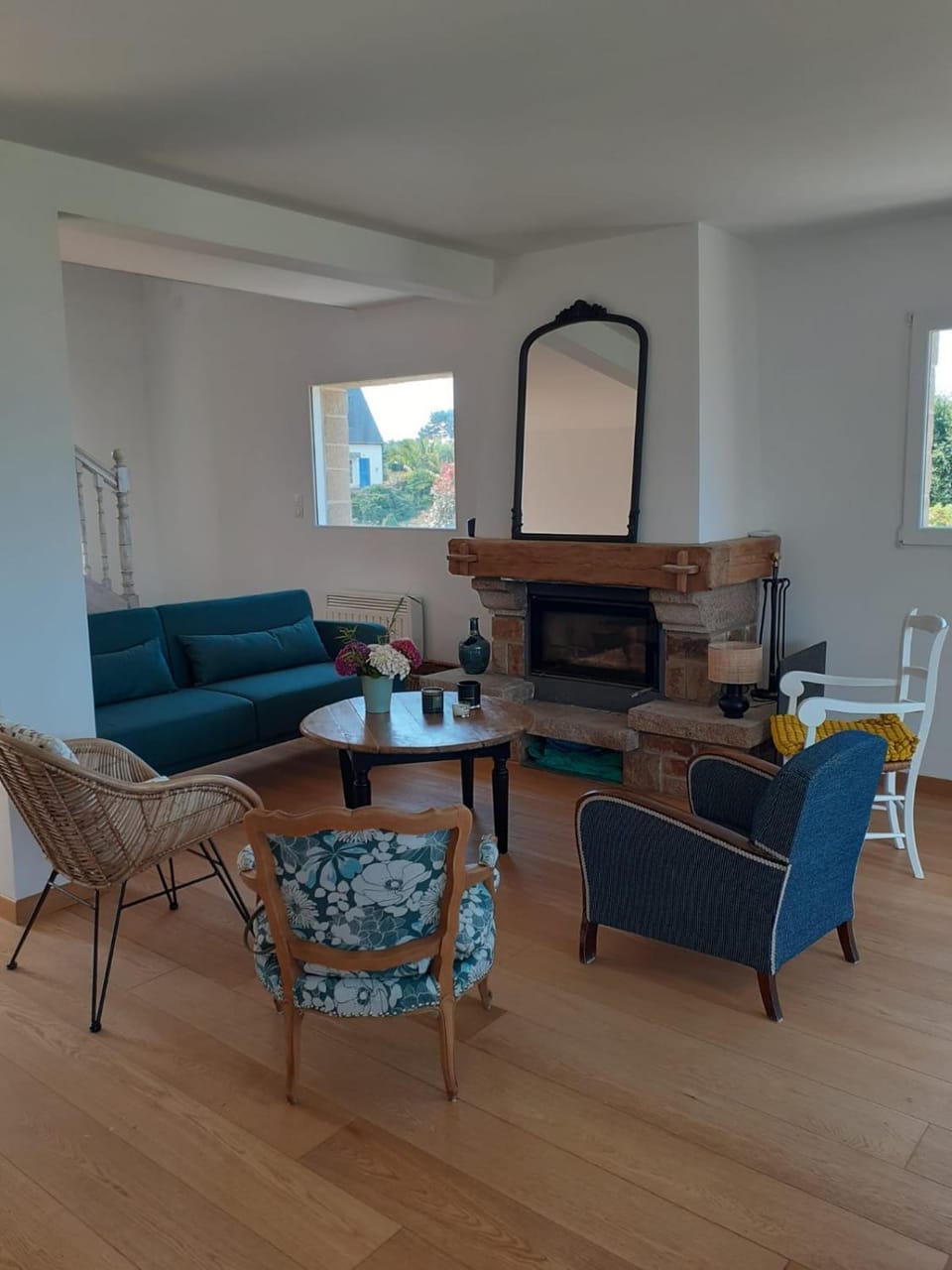 Living room, fireplace