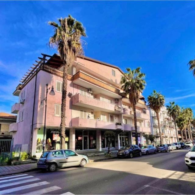 Property building, Street view