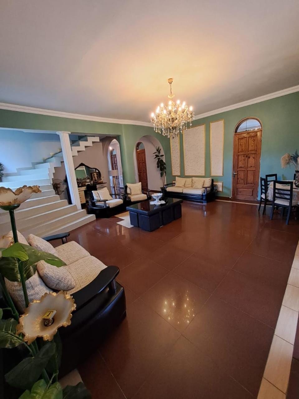 Living room, Seating area