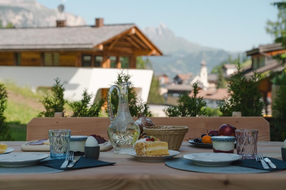Day, Natural landscape, View (from property/room), Food and drinks, Continental breakfast