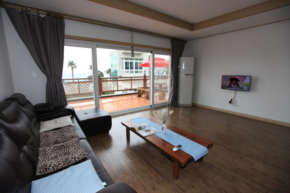 Sea view, Sea view