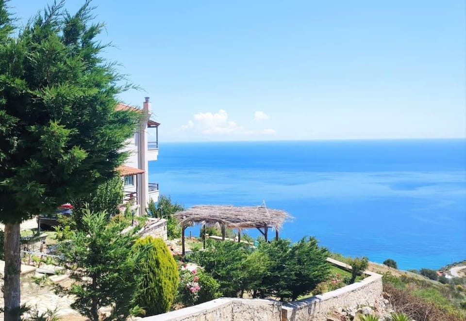 Korasida View Apartment House in Euboea