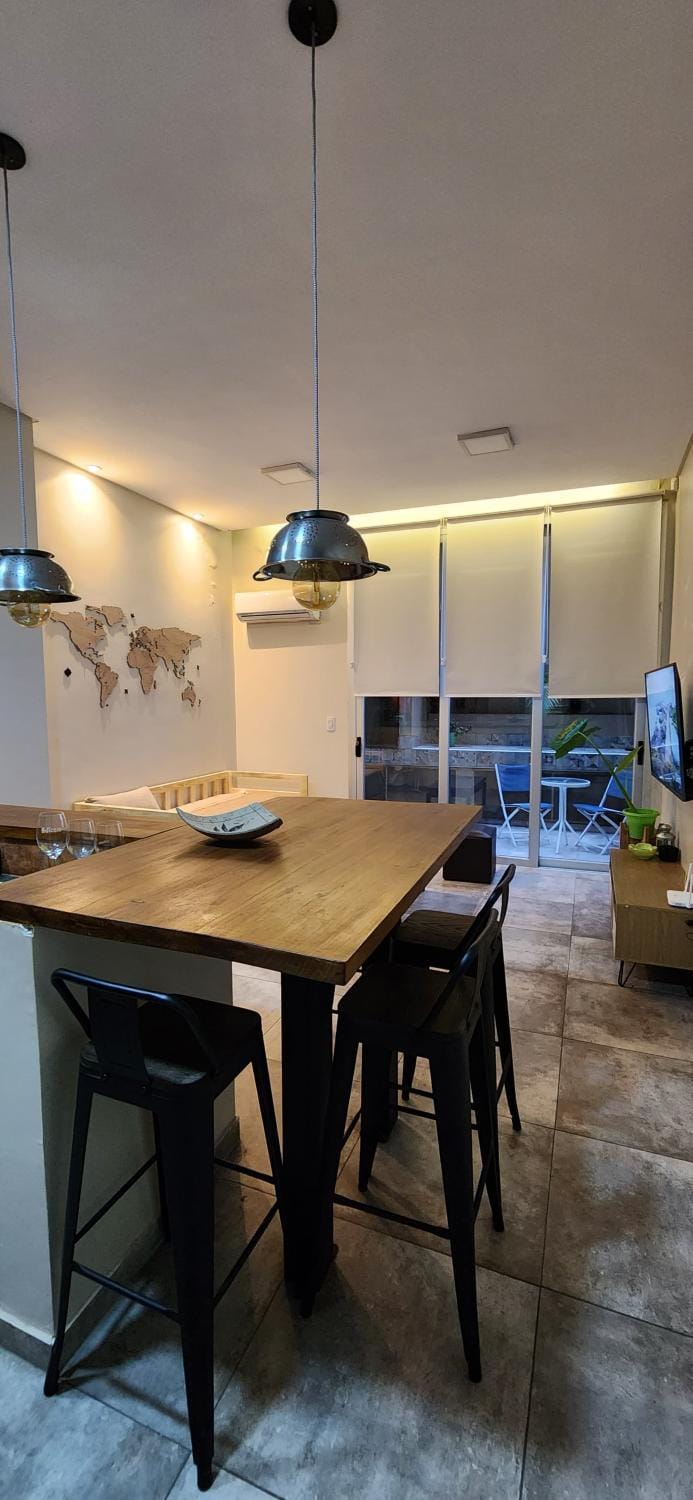 Living room, Dining area