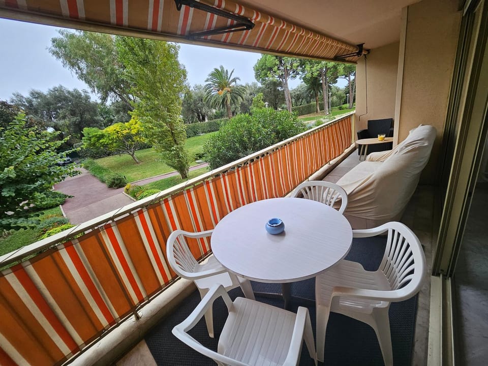 Patio, Day, View (from property/room), Balcony/Terrace, Balcony/Terrace, Garden view, Garden view