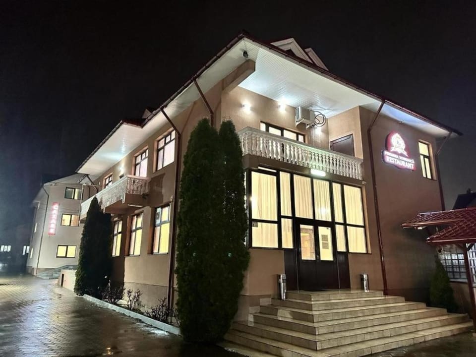 Pensiunea Domneasca by Armony Bed and Breakfast in Romania